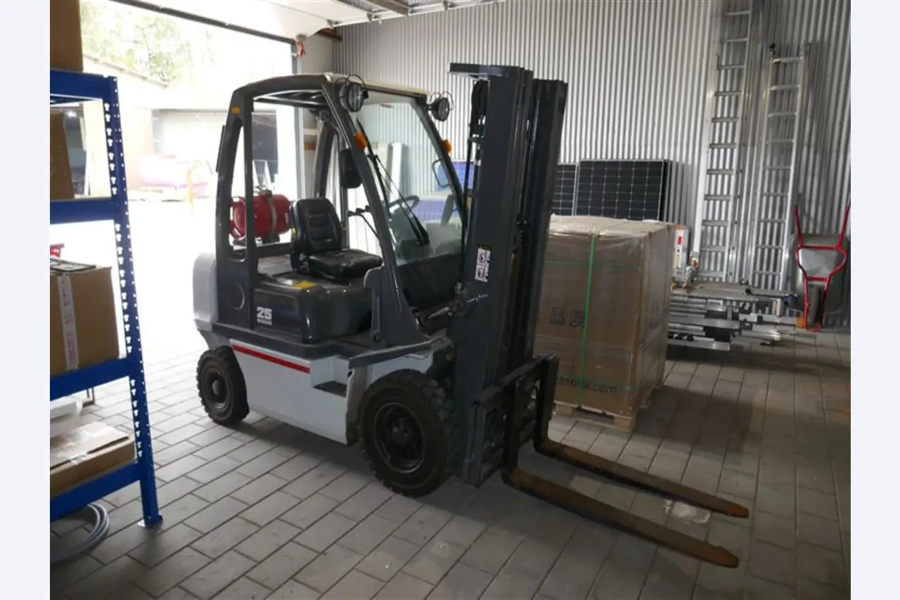 Photovoltaic construction, assembly tools, construction machinery-1