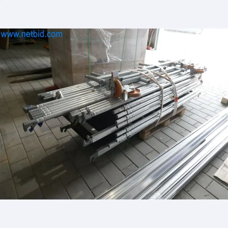 Konstrukcje fotowoltaiczne, narzędzia montażowe, maszyny budowlane-2