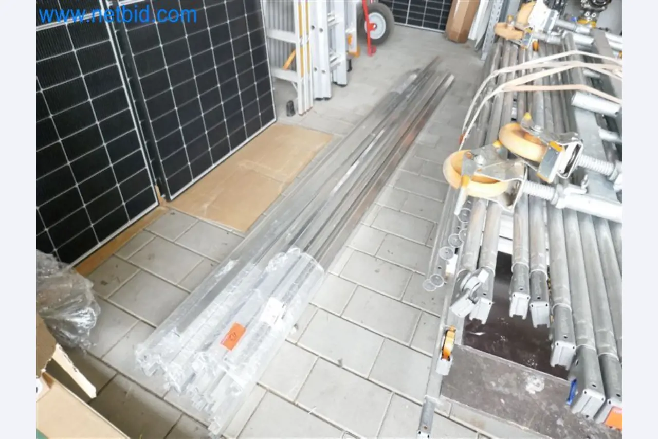 Konstrukcje fotowoltaiczne, narzędzia montażowe, maszyny budowlane-3