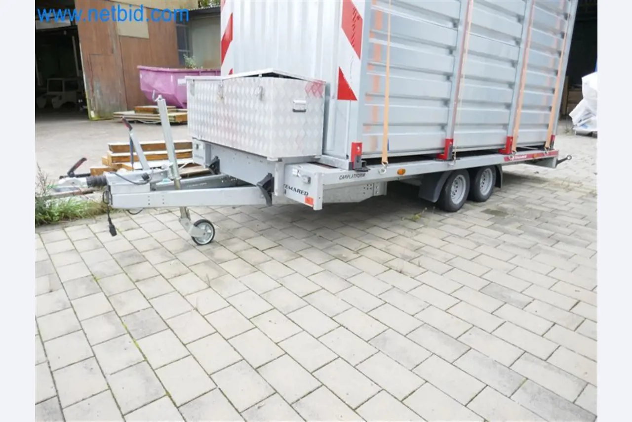 Konstrukcje fotowoltaiczne, narzędzia montażowe, maszyny budowlane-1