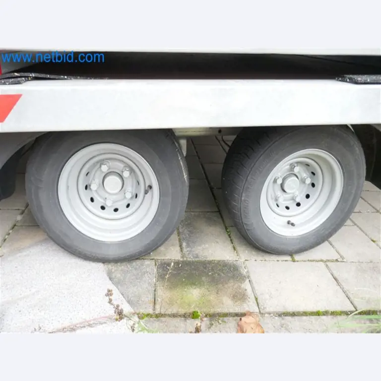 Konstrukcje fotowoltaiczne, narzędzia montażowe, maszyny budowlane-8