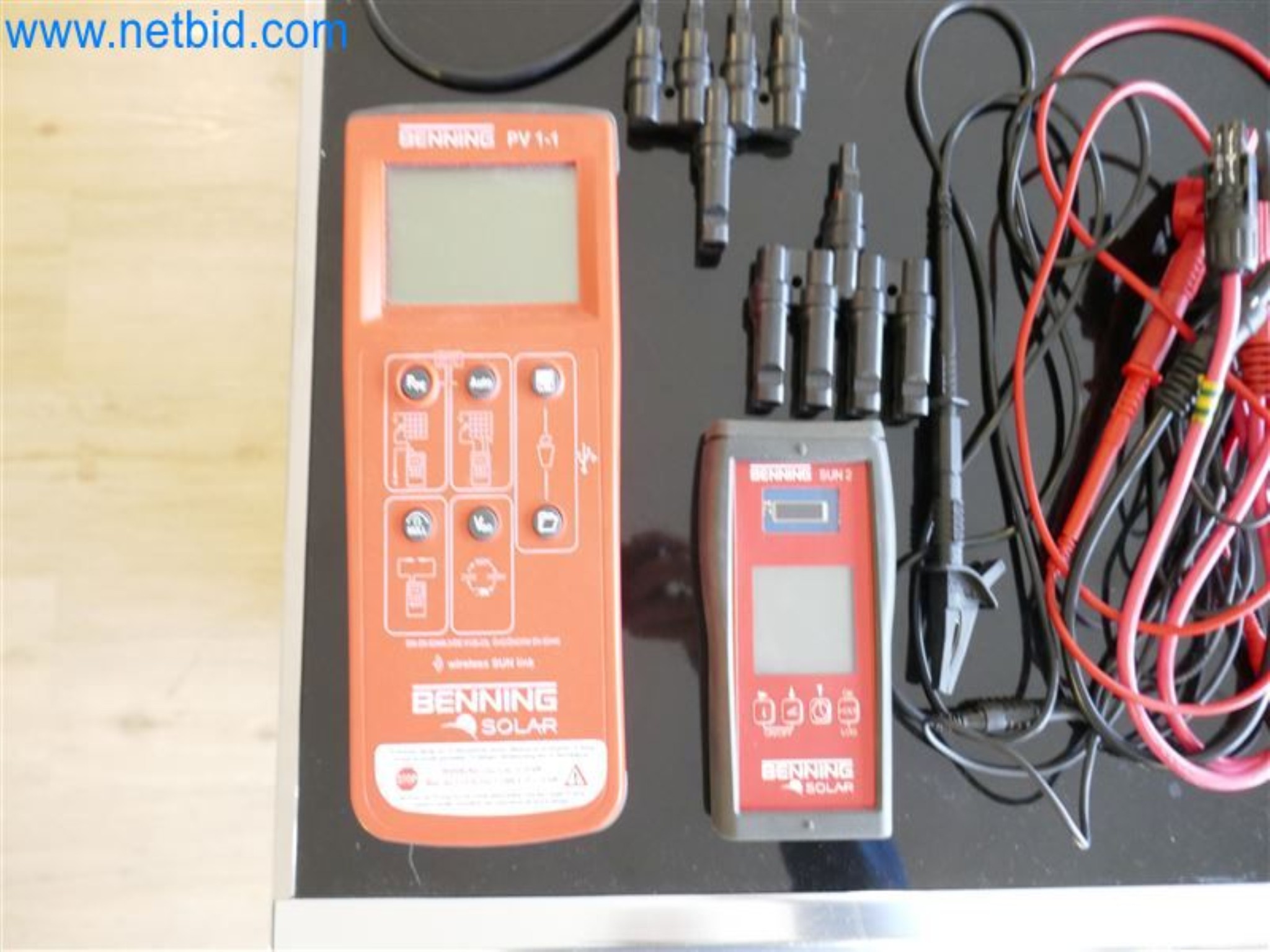 Konstrukcje fotowoltaiczne, narzędzia montażowe, maszyny budowlane-2