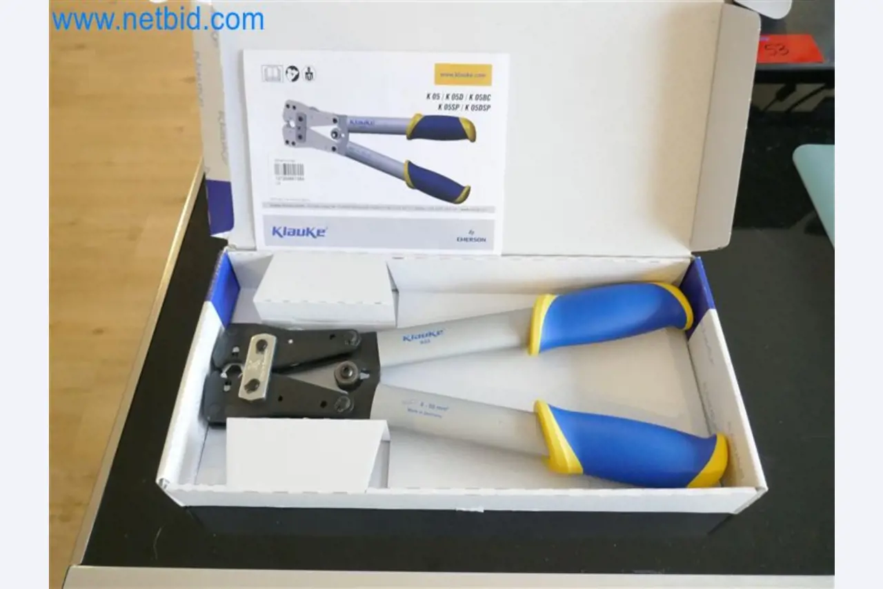 Konstrukcje fotowoltaiczne, narzędzia montażowe, maszyny budowlane-3