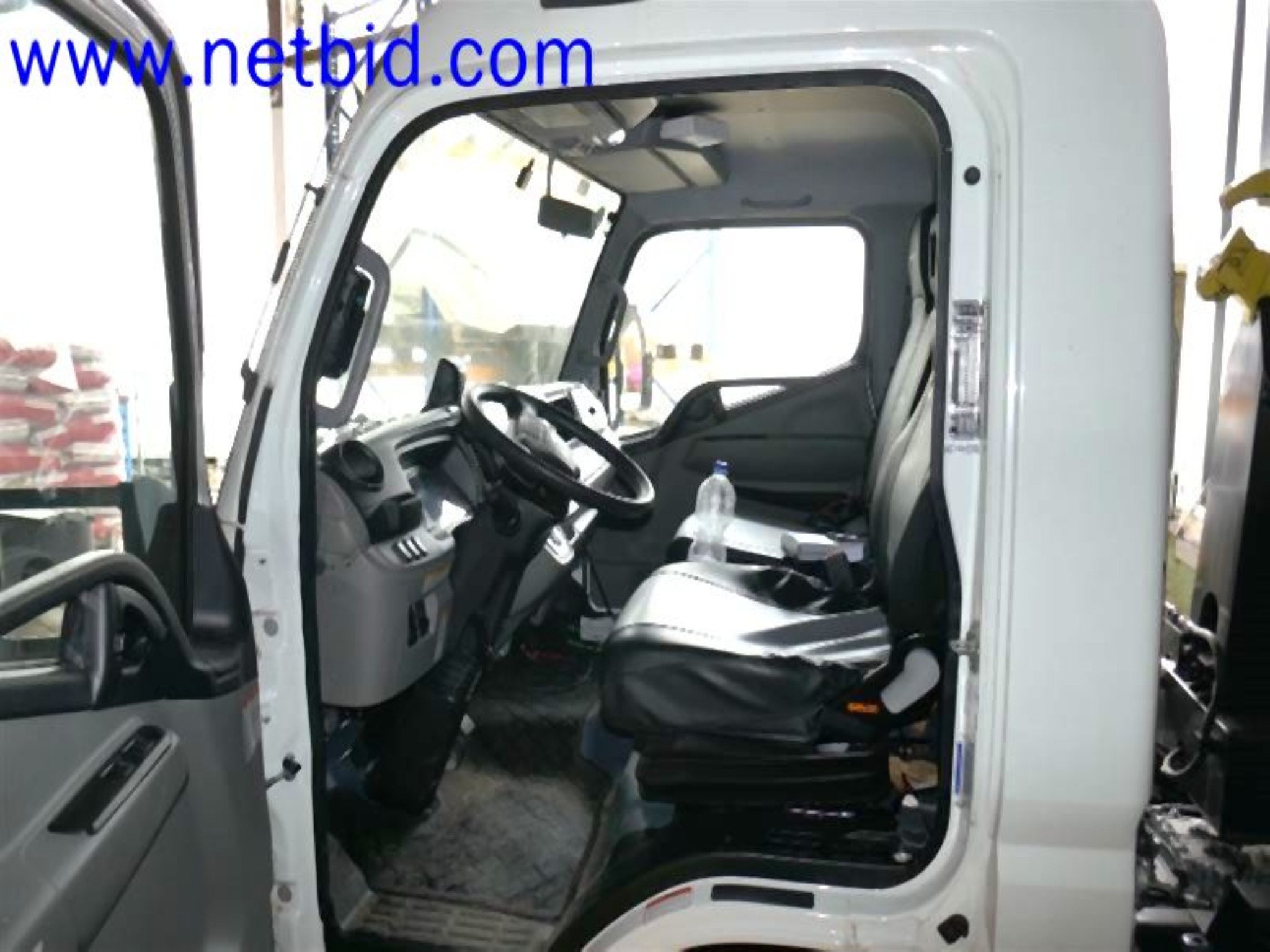 Fotovoltaické konstrukce, montážní nářadí, stavební stroje-10