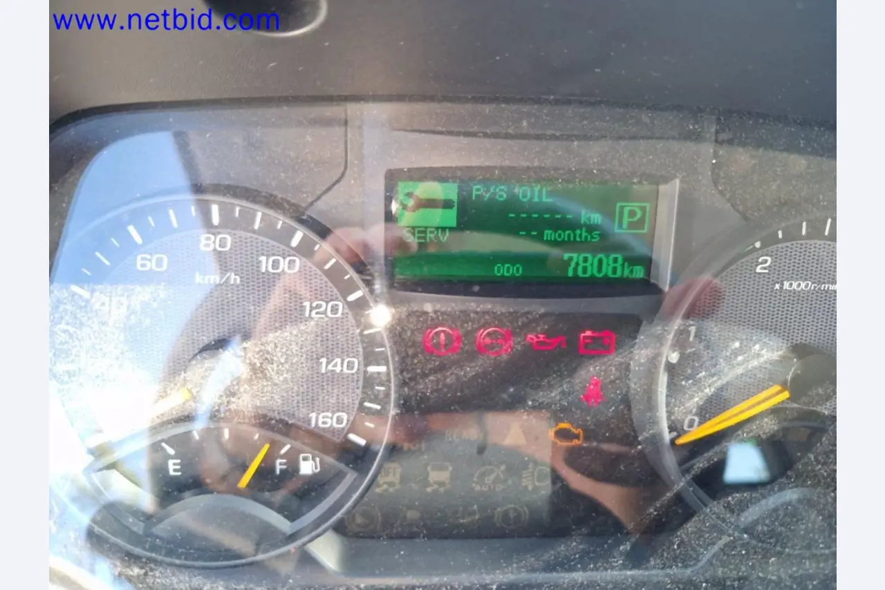 Fotovoltaické konstrukce, montážní nářadí, stavební stroje-13