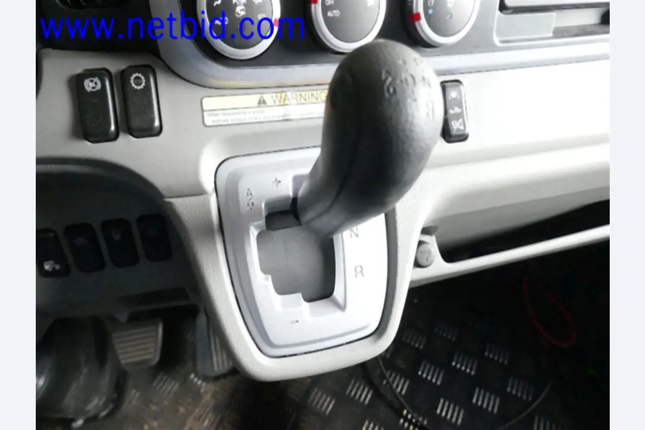 Fotovoltaické konstrukce, montážní nářadí, stavební stroje-17