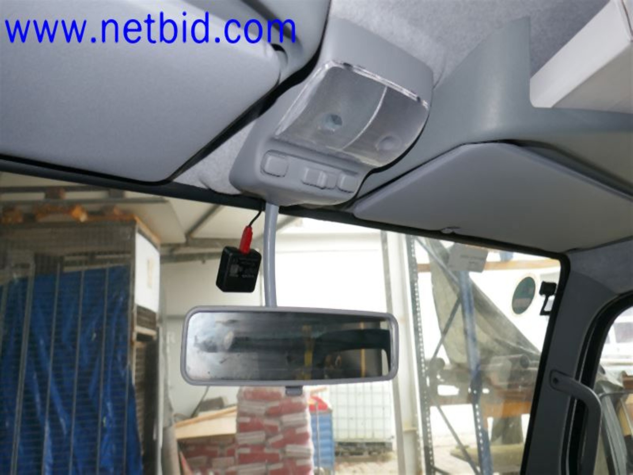 Fotovoltaické konstrukce, montážní nářadí, stavební stroje-18