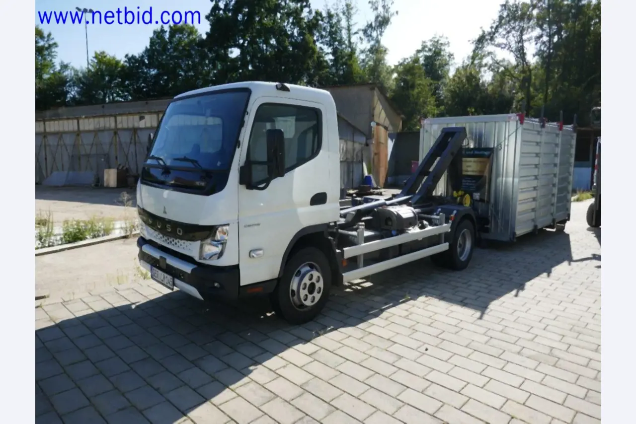 Fotovoltaické konstrukce, montážní nářadí, stavební stroje-1