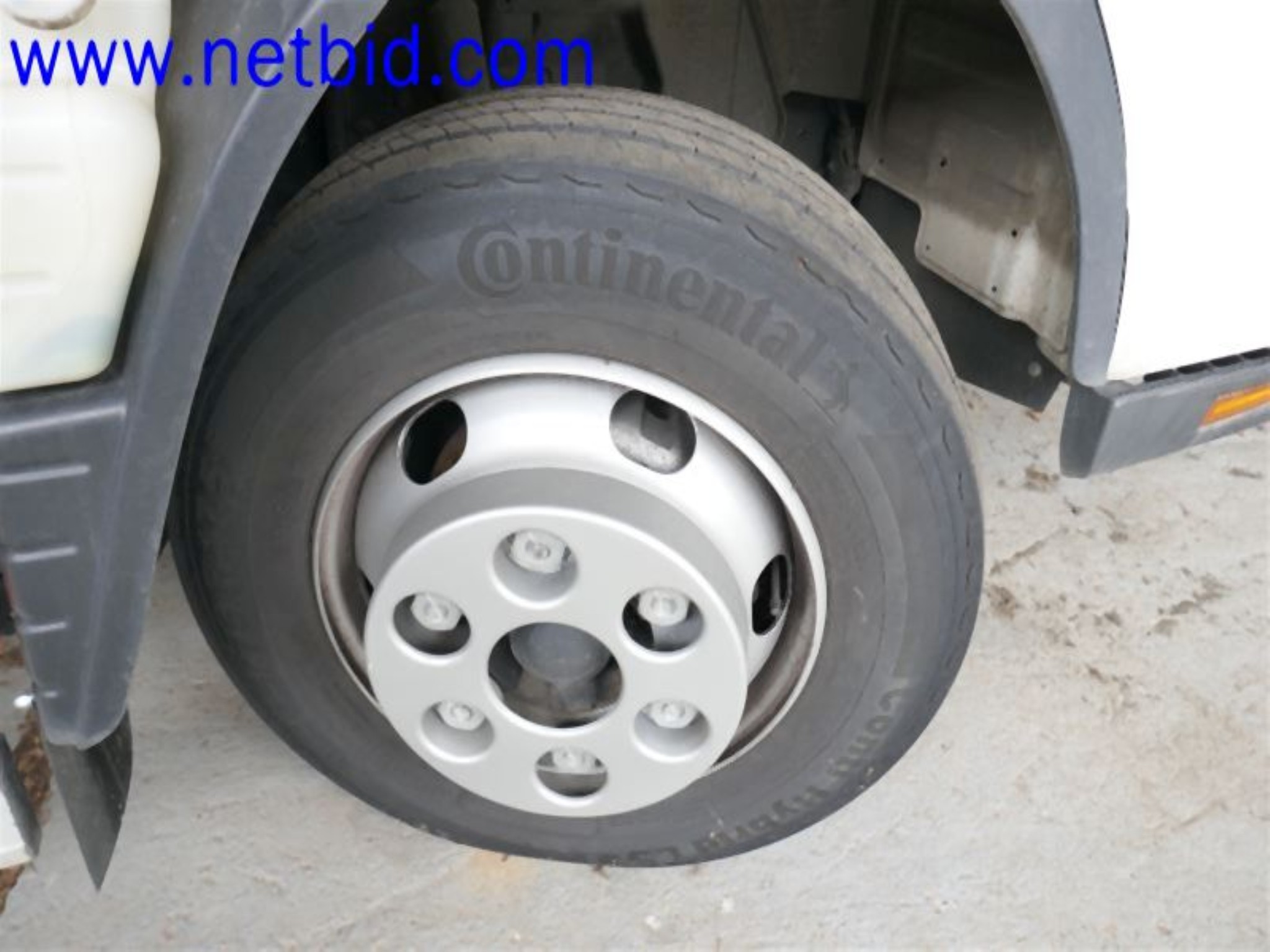 Fotovoltaické konstrukce, montážní nářadí, stavební stroje-24