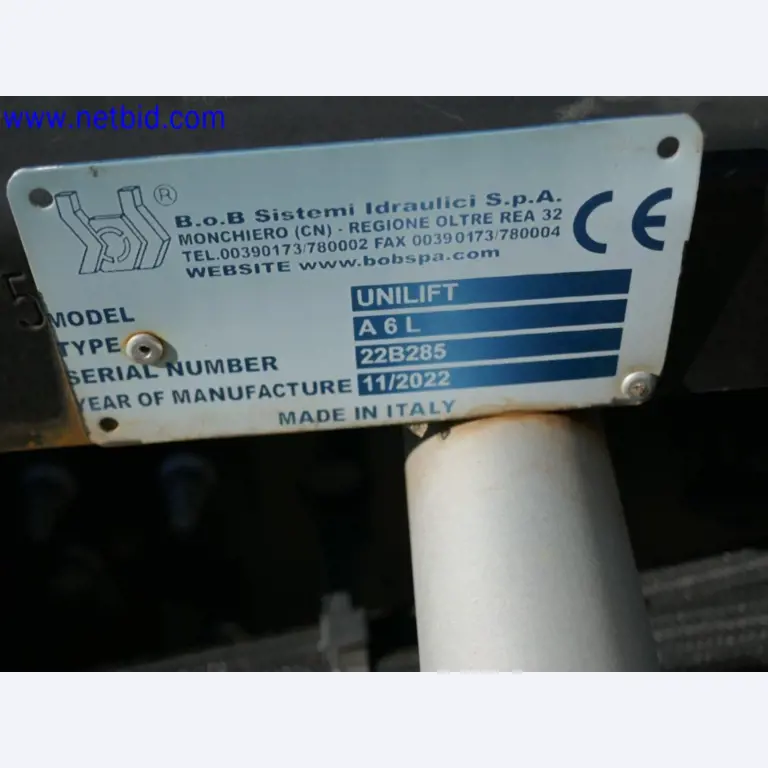 Fotovoltaické konstrukce, montážní nářadí, stavební stroje-8