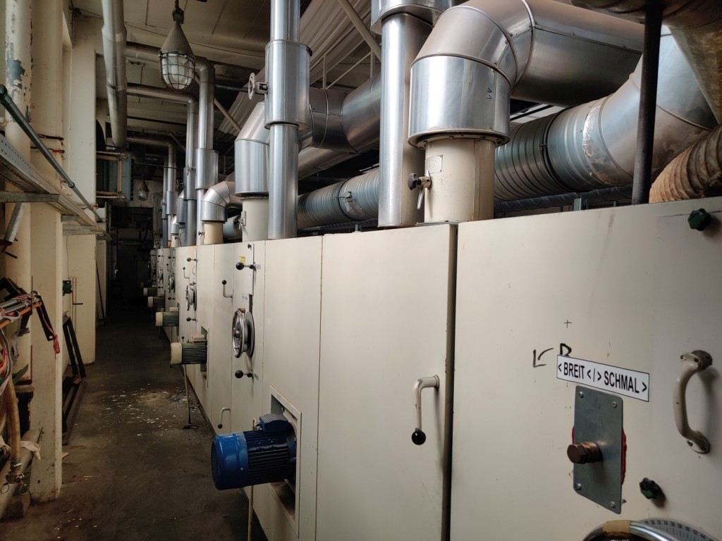 Cadre de tension, installation de postcombustion thermique et divers équipements mécaniques-21