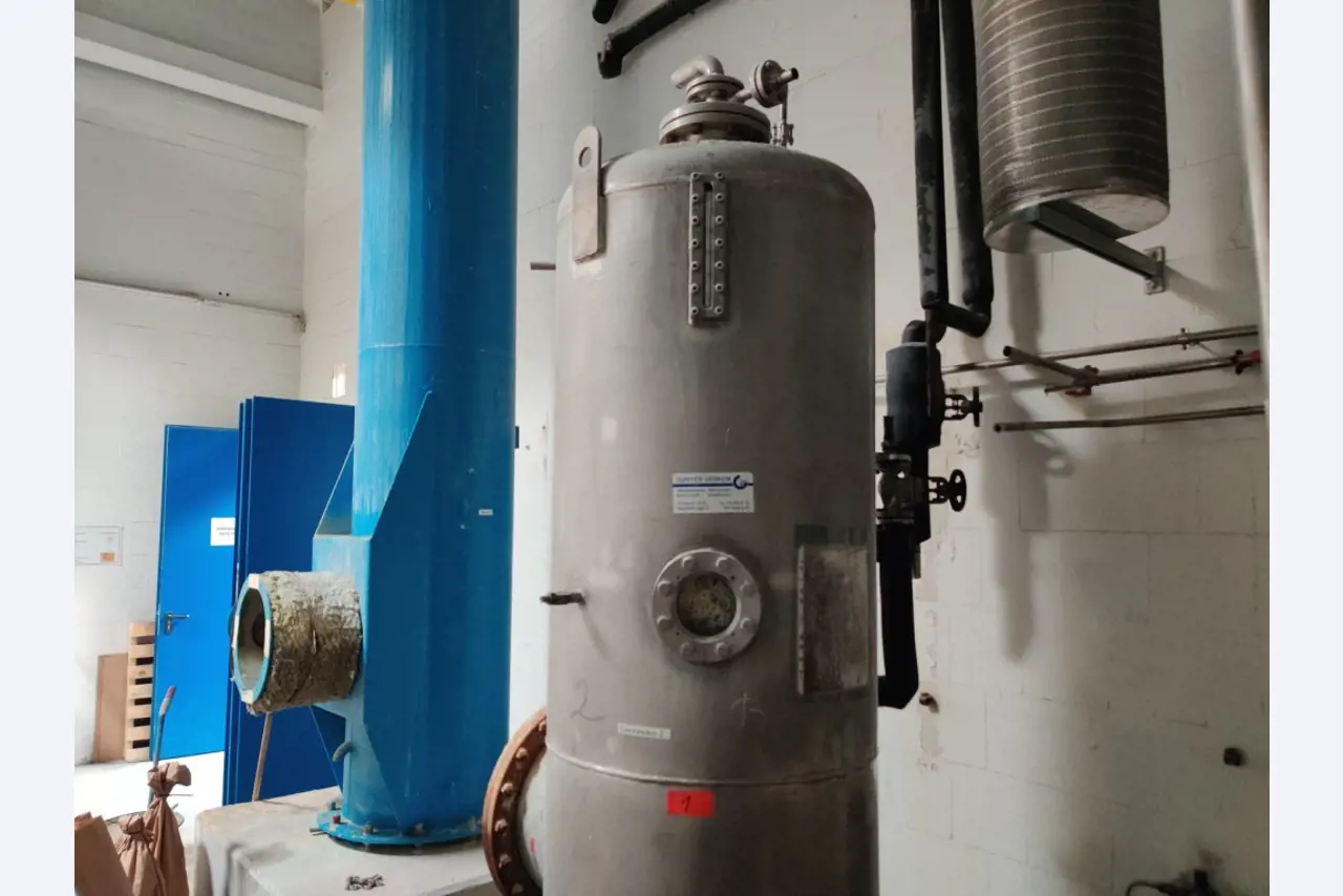 Bastidor del estator, sistema de postcombustión térmica y diversos equipos mecánicos-13