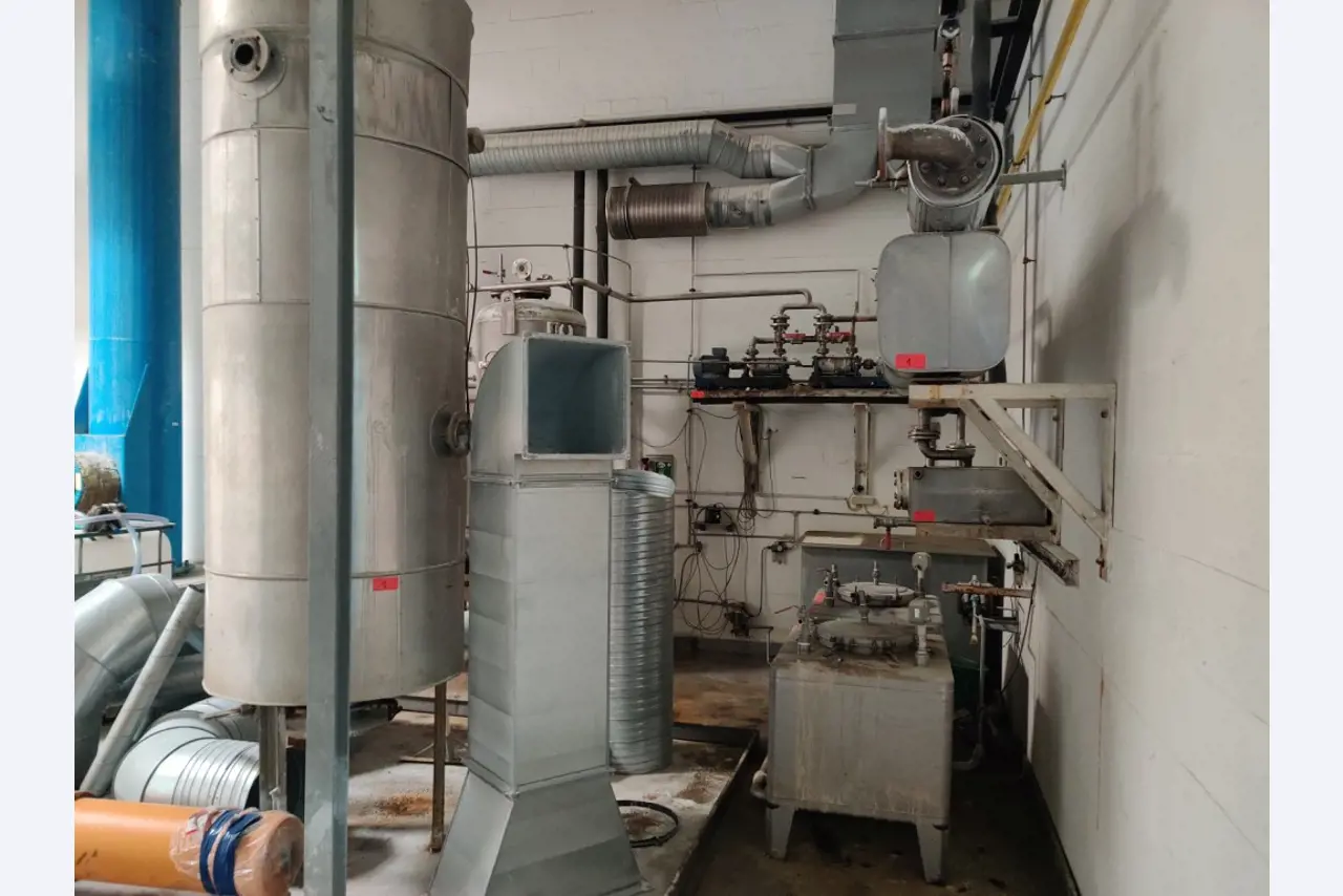 Bastidor del estator, sistema de postcombustión térmica y diversos equipos mecánicos-20