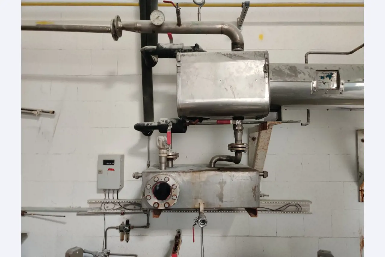 Bastidor del estator, sistema de postcombustión térmica y diversos equipos mecánicos-5