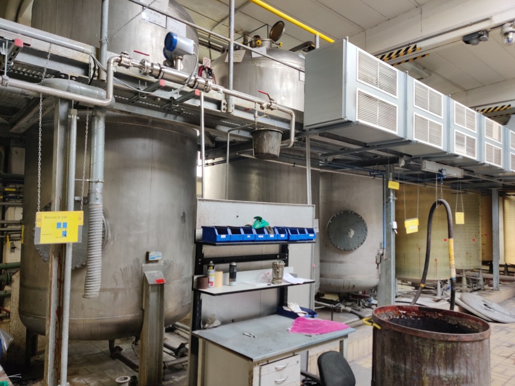 Cadre de tension, installation de postcombustion thermique et divers équipements mécaniques-22