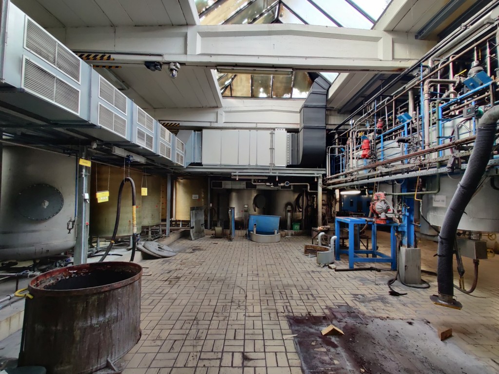 Cadre de tension, installation de postcombustion thermique et divers équipements mécaniques-1