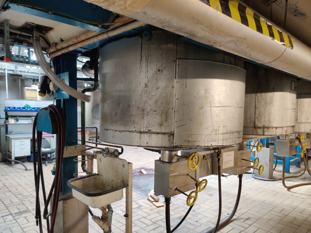 Cadre de tension, installation de postcombustion thermique et divers équipements mécaniques-3