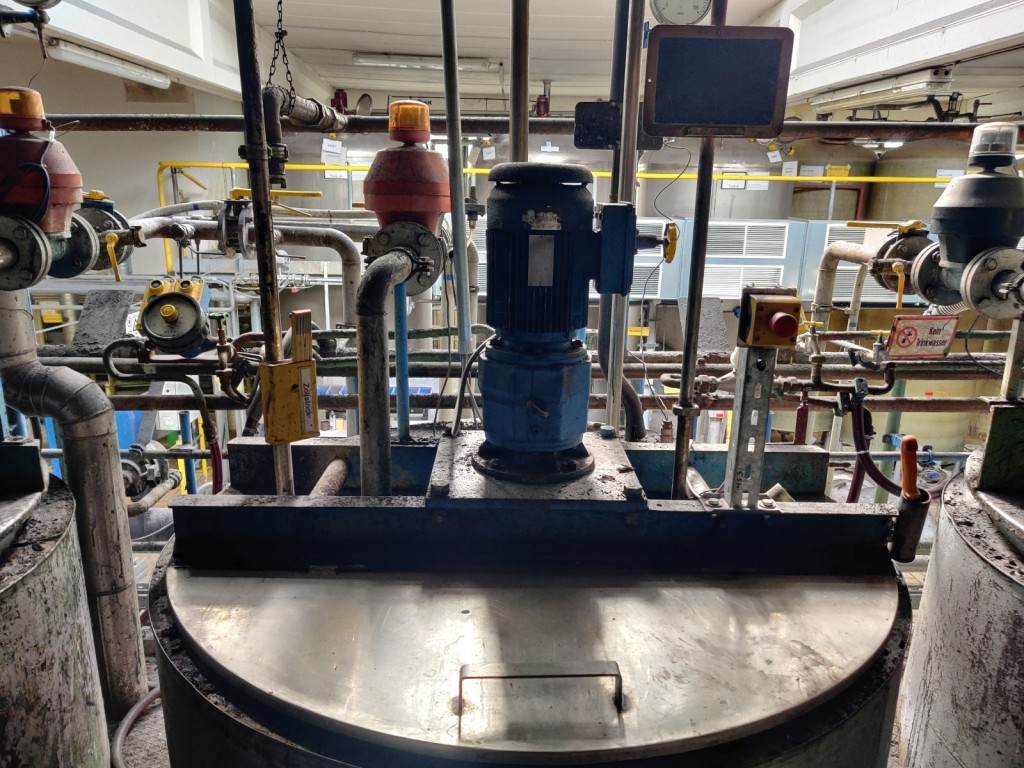 Cadre de tension, installation de postcombustion thermique et divers équipements mécaniques-29