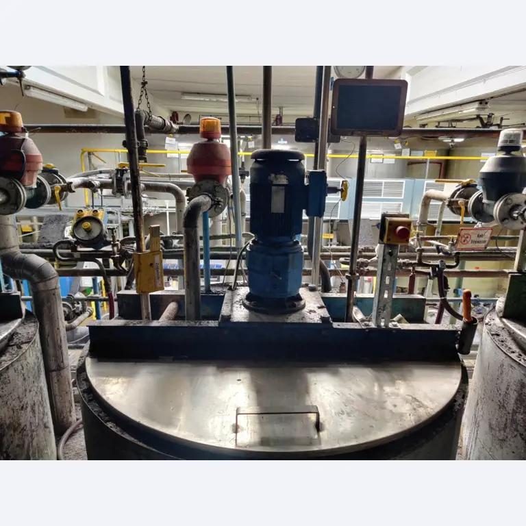 Cadre de tension, installation de postcombustion thermique et divers équipements mécaniques-29