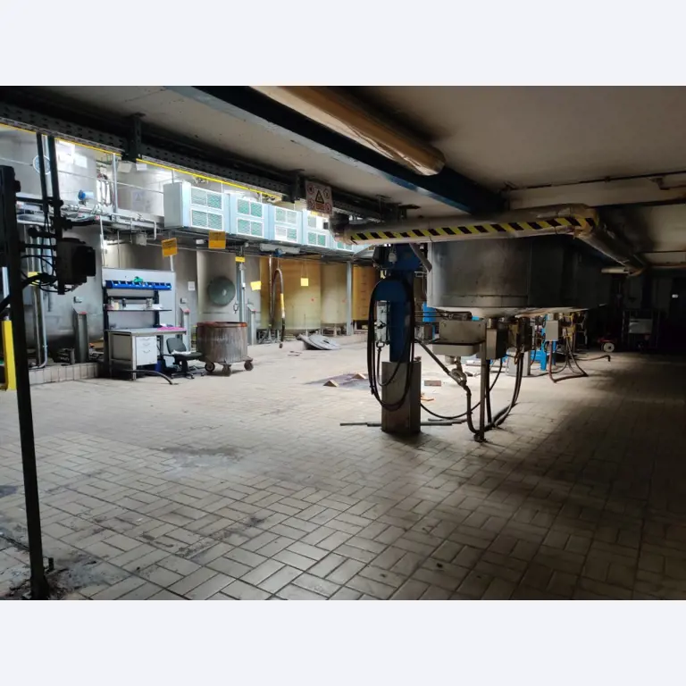 Cadre de tension, installation de postcombustion thermique et divers équipements mécaniques-48