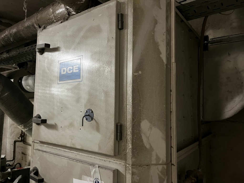 Cadre de tension, installation de postcombustion thermique et divers équipements mécaniques-16