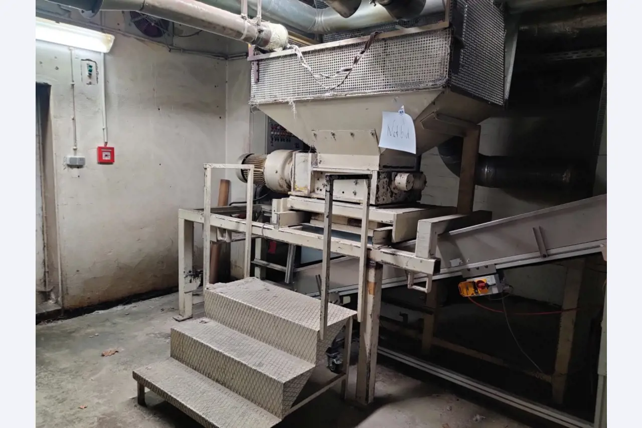 Cadre de tension, installation de postcombustion thermique et divers équipements mécaniques-1