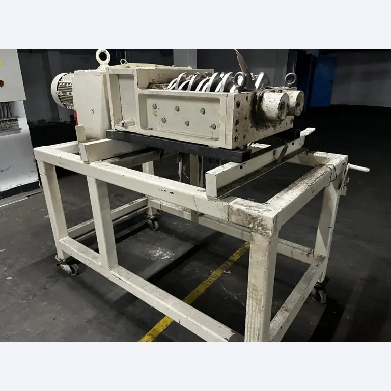 Cadre de tension, installation de postcombustion thermique et divers équipements mécaniques-5