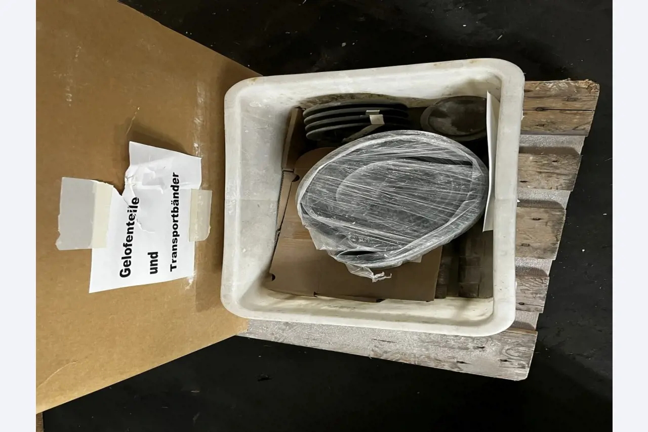 Bastidor del estator, sistema de postcombustión térmica y diversos equipos mecánicos-3