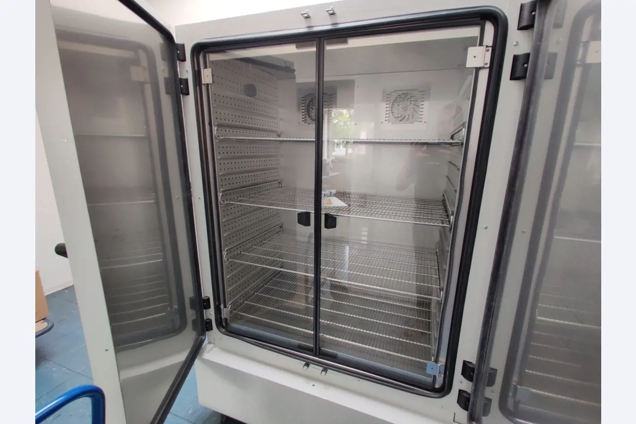 Cadre de tension, installation de postcombustion thermique et divers équipements mécaniques-3