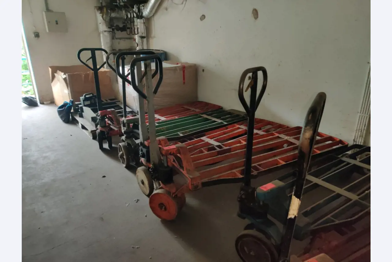 Bastidor del estator, sistema de postcombustión térmica y diversos equipos mecánicos-1