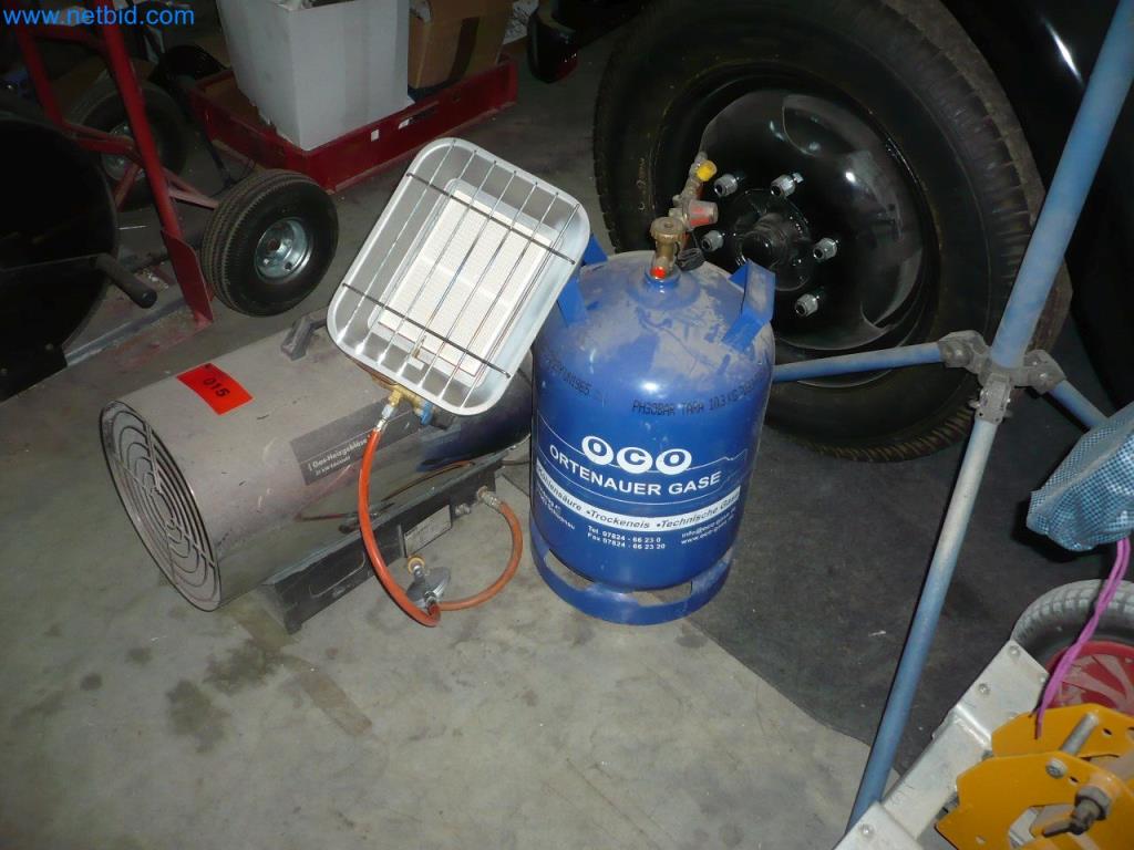 Ausstattung eines Montagebetriebes für Türen und Fenster-1