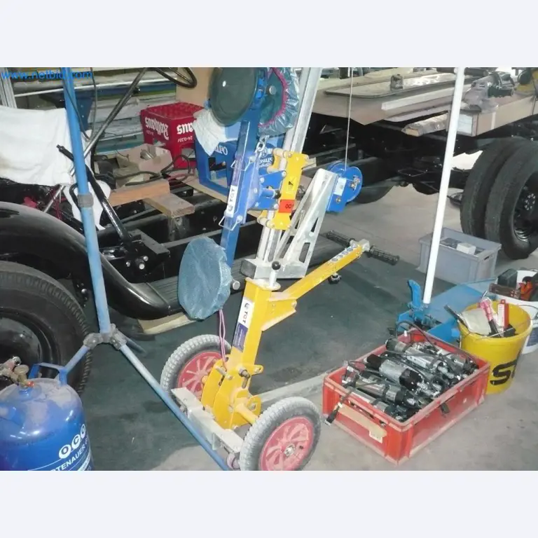 Vybavení montážní firmy pro dveře a okna-1