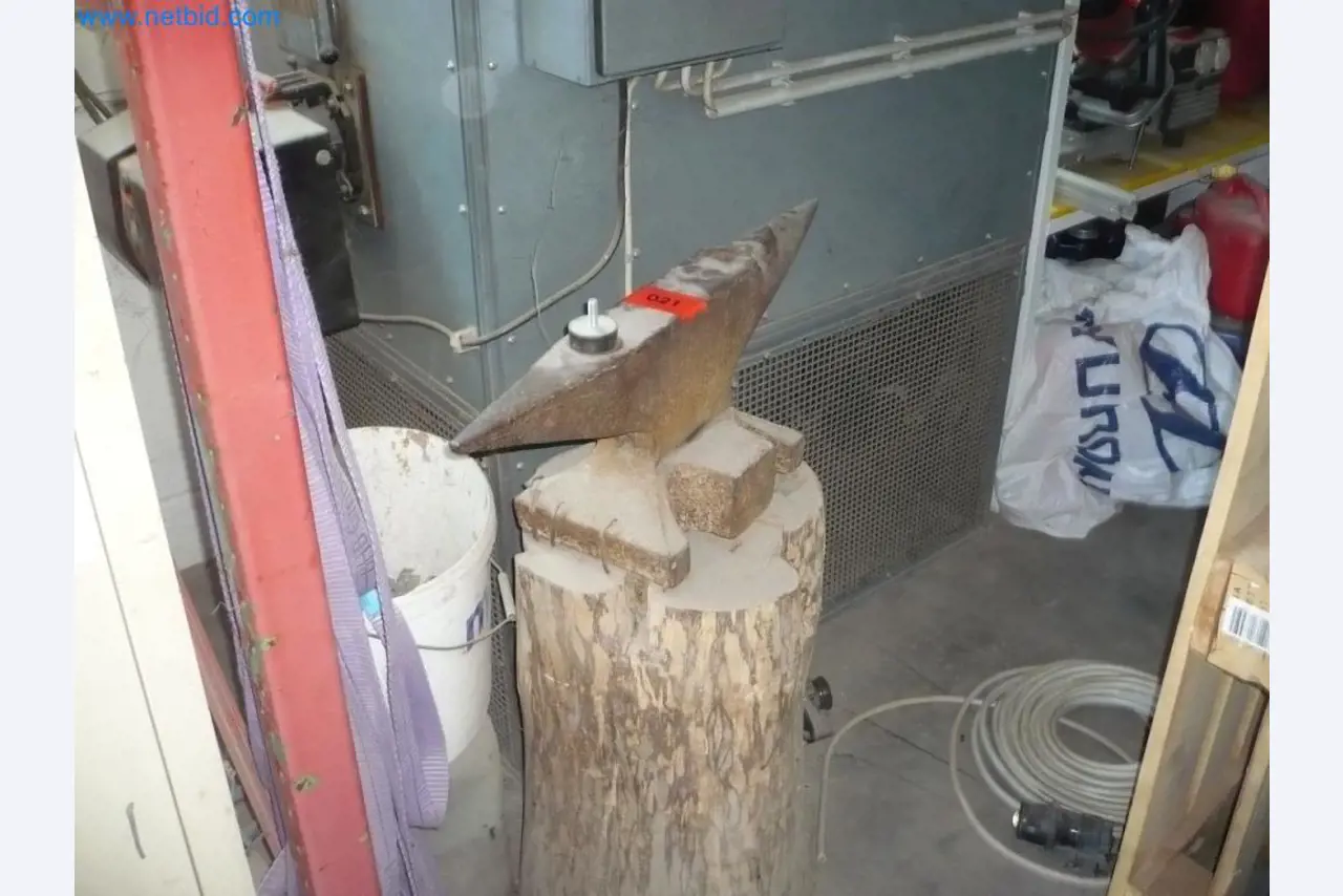 Equipamiento para una empresa de instalación de puertas y ventanas-1