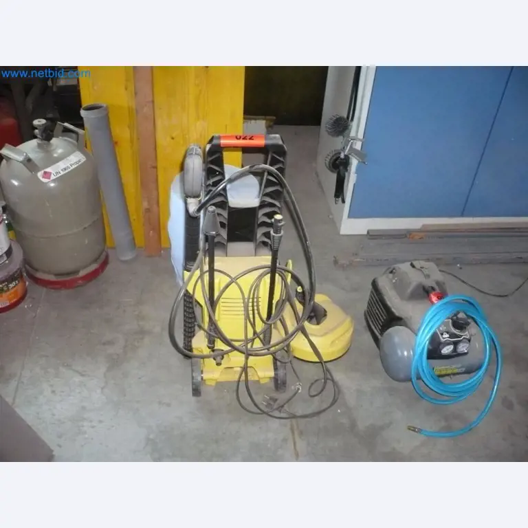 Vybavení montážní firmy pro dveře a okna-1