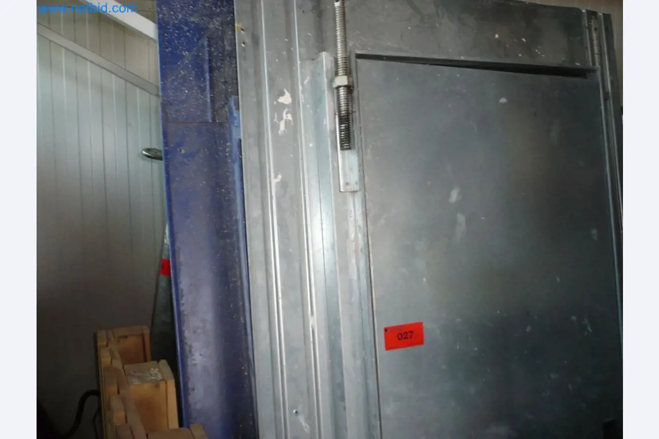 Équipement d'une entreprise de montage de portes et de fenêtres-1