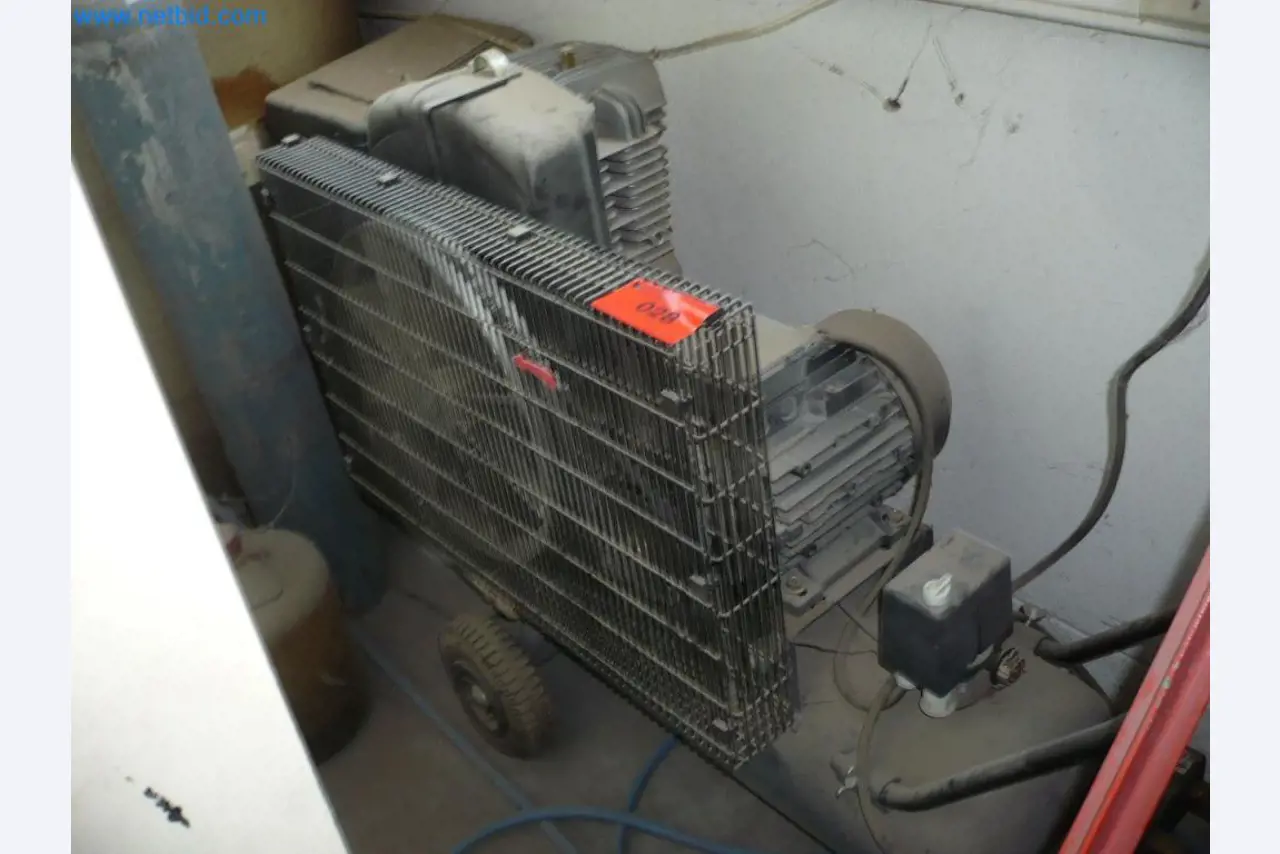 Vybavení montážní firmy pro dveře a okna-1