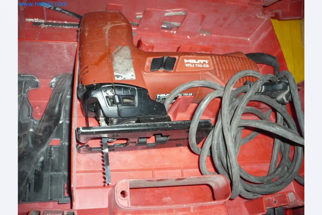 Vybavení montážní firmy pro dveře a okna-1