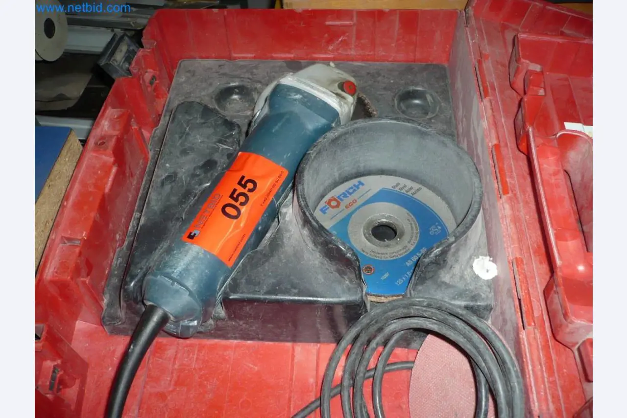 Vybavení montážní firmy pro dveře a okna-3