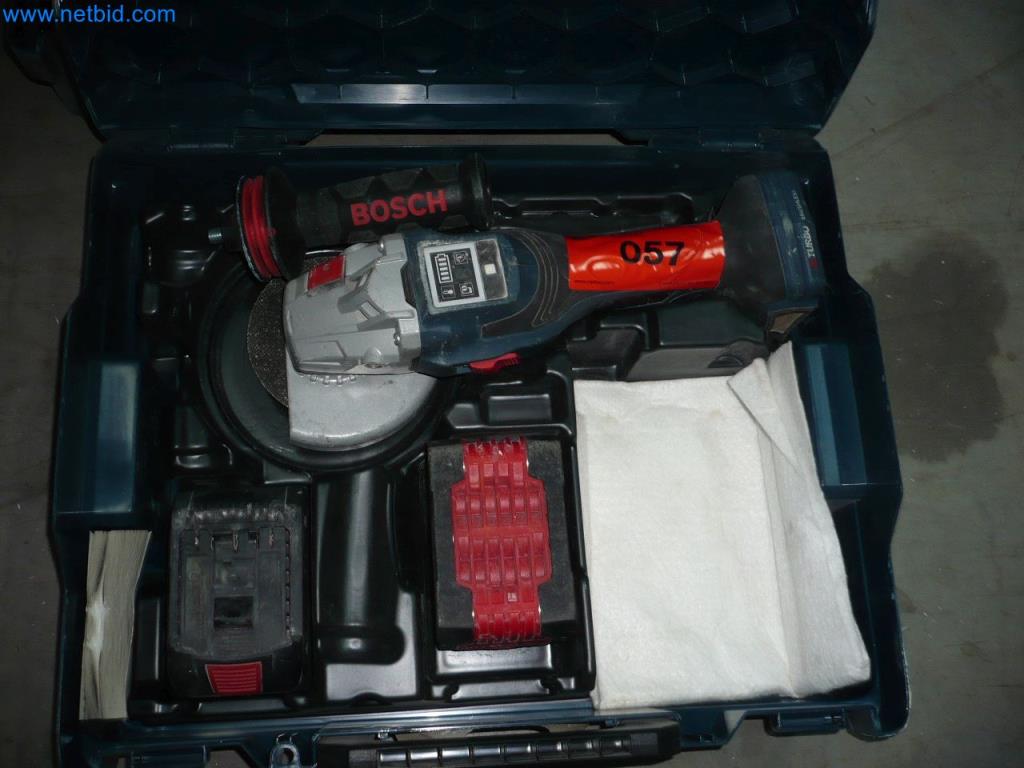 Ausstattung eines Montagebetriebes für Türen und Fenster-1