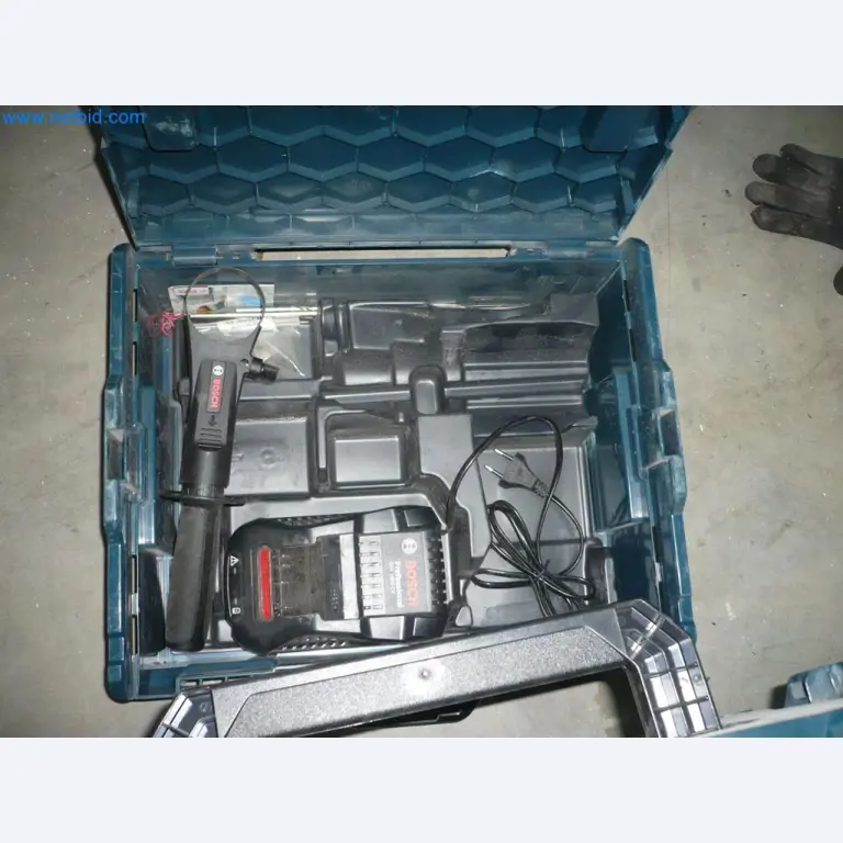 Vybavení montážní firmy pro dveře a okna-2