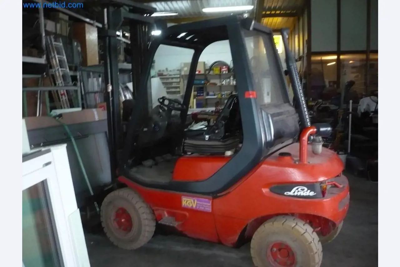 Équipement d'une entreprise de montage de portes et de fenêtres-1