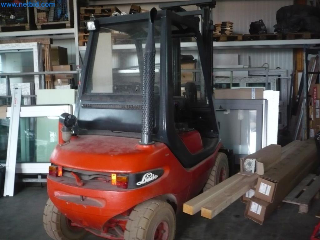 Ausstattung eines Montagebetriebes für Türen und Fenster-2