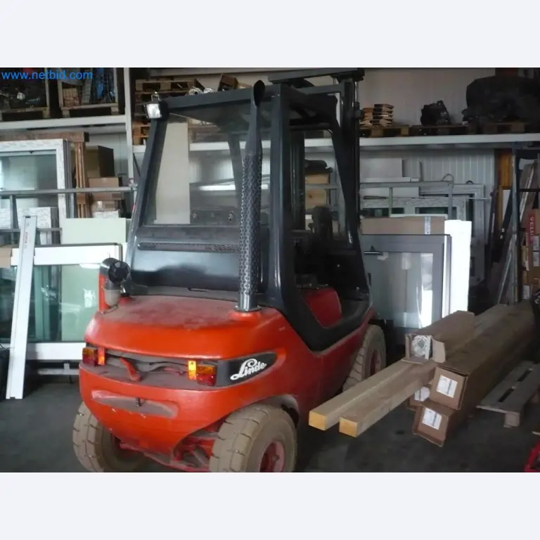 Équipement d'une entreprise de montage de portes et de fenêtres-2