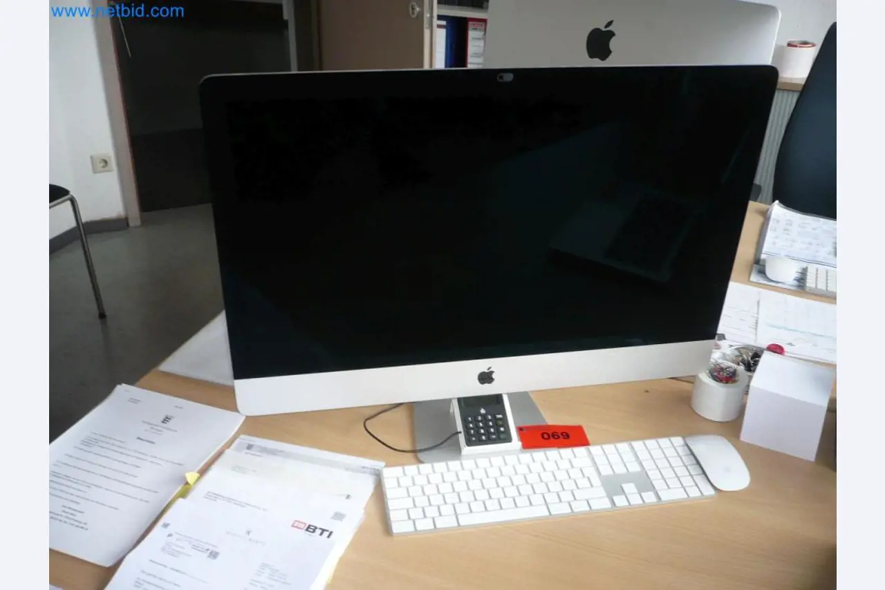 Equipamiento para una empresa de instalación de puertas y ventanas-1