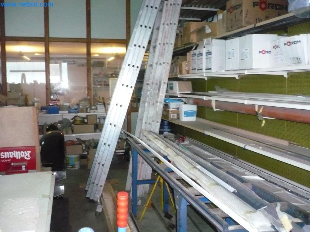 Ausstattung eines Montagebetriebes für Türen und Fenster-1