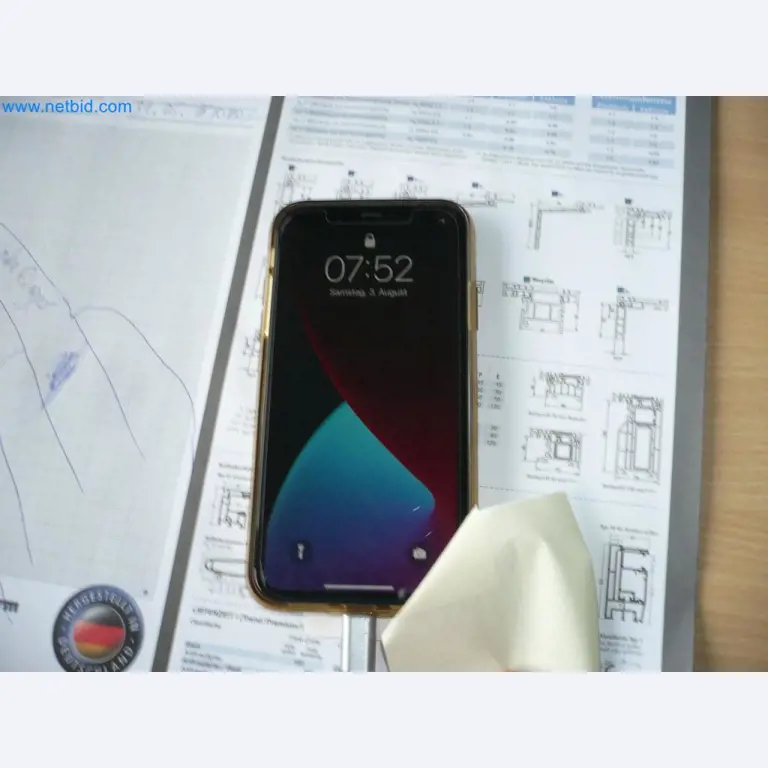 Ausstattung eines Montagebetriebes für Türen und Fenster-1