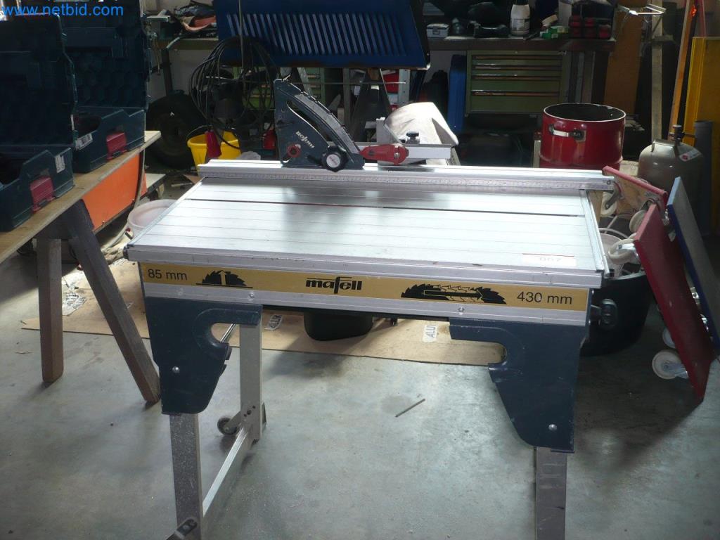 Vybavení montážní firmy pro dveře a okna-1