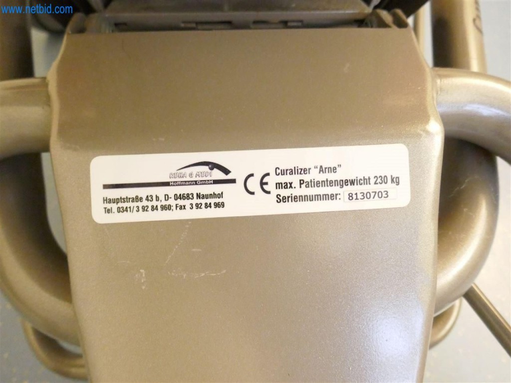 Equipamiento clínico en buen estado-3