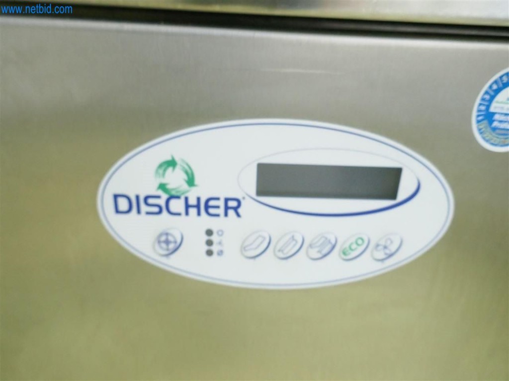 Dobře udržované vybavení kliniky-2