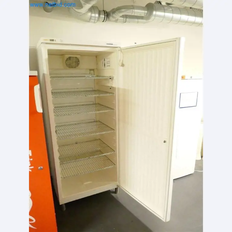 Dobře udržované vybavení kliniky-4